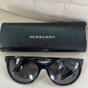 Burberry sunglasses